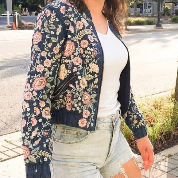 Needle & Thread Embroidered Floral Flower Jacket - Picture 4 of 12
